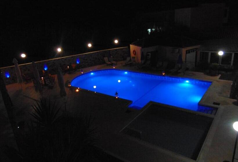 带1个卧室的公寓, Apollon