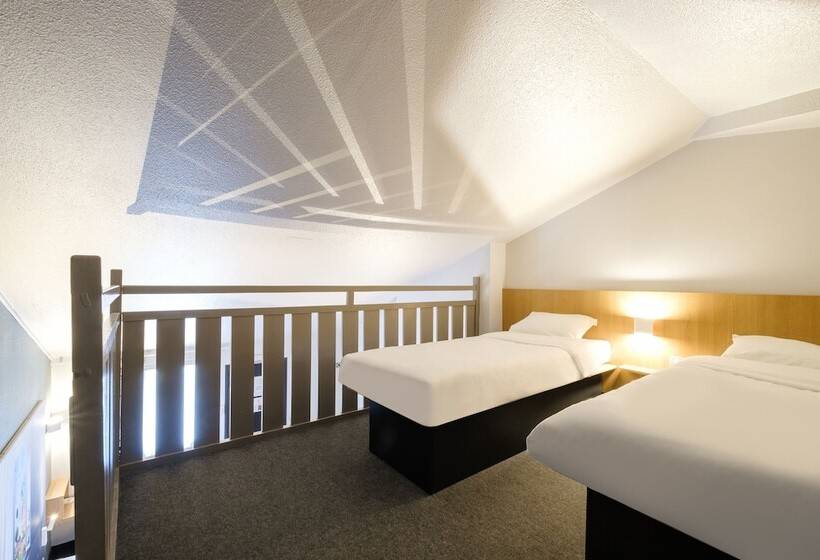 Четырехместный Номер Стандарт, B&b Hotel Calais Coquelles Tunnel Sous La Manche