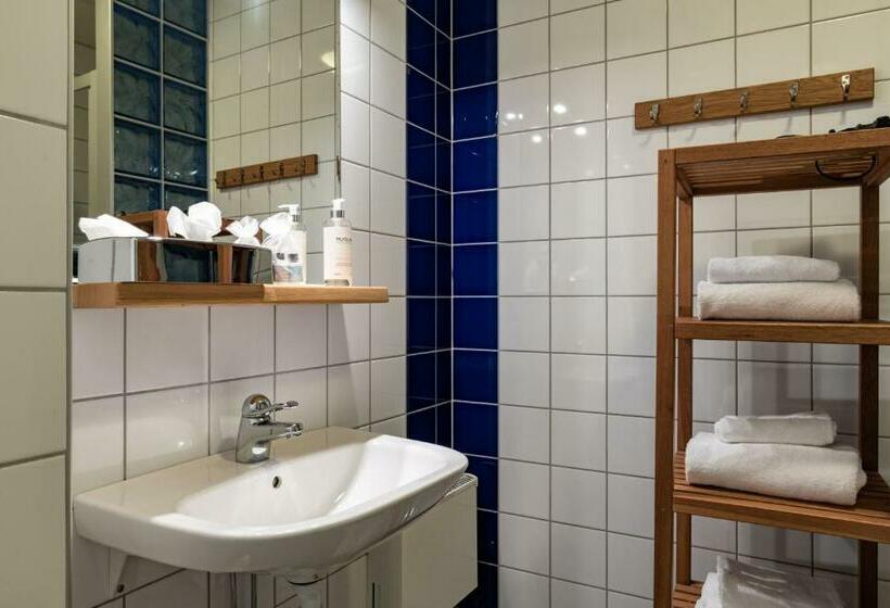 חדר משפחתי דלוקס, Bryggan Fjallbacka