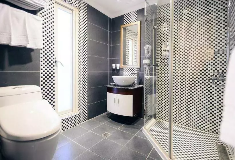 اتاق استاندارد چهار تخته, Kiwi Hotel Mrt Wenxin Branch