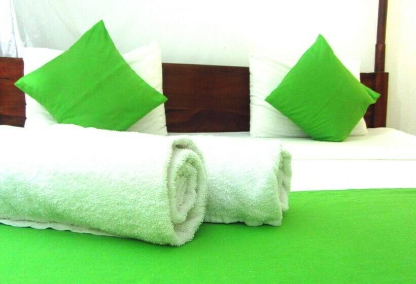 Номер Стандарт, Ocean Voyage