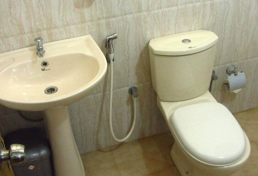 Номер Стандарт, Ocean Voyage