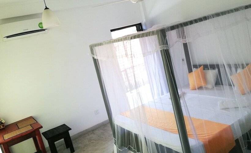 Номер Deluxe, Ocean Voyage