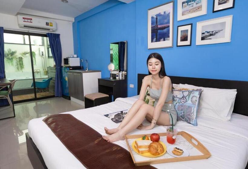 Deluxe-sviitti, Pace Residence Pattaya