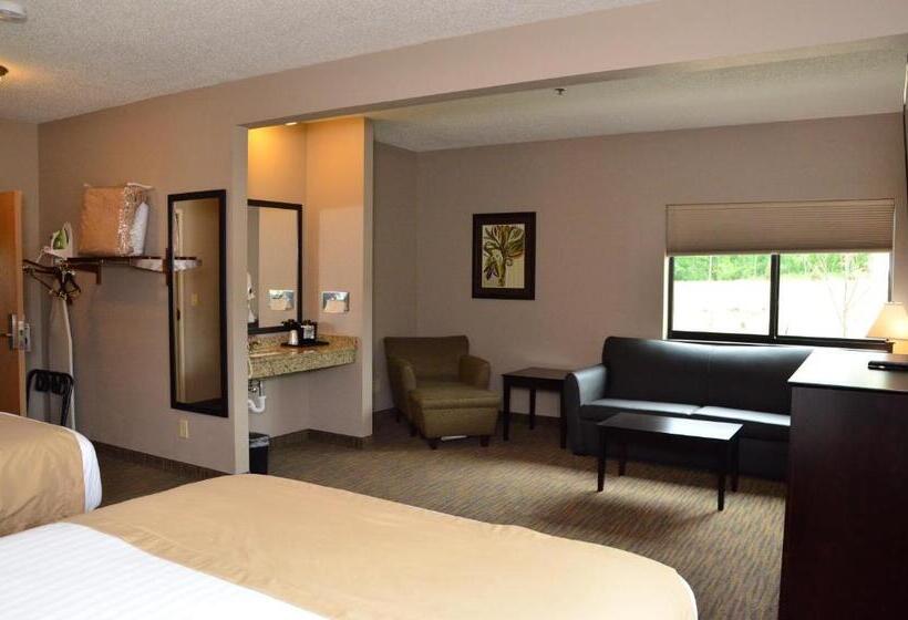 자쿠지 스위트, Qube Hotel Polk City