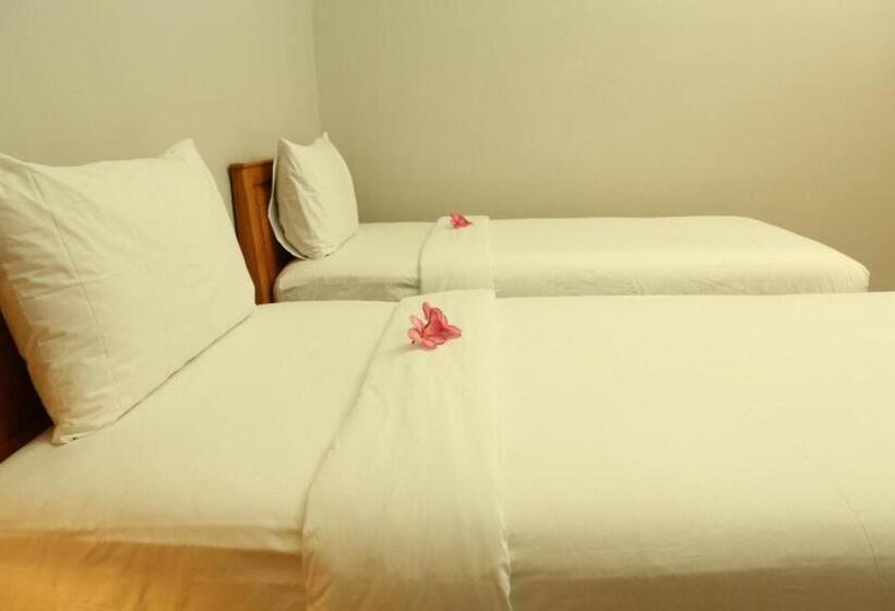 Номер Стандарт Вид на Сад, Senggigi Cottages Lombok