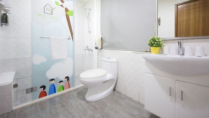 اتاق سوپریور چهار تخته, Smile 73