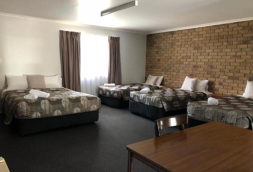 اتاق سوپریور خانوادگی, True Blue Motor Inn