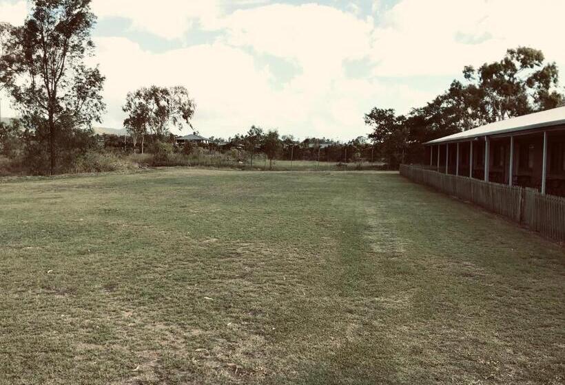 اتاق استاندارد با چشمانداز کوهستان, True Blue Motor Inn