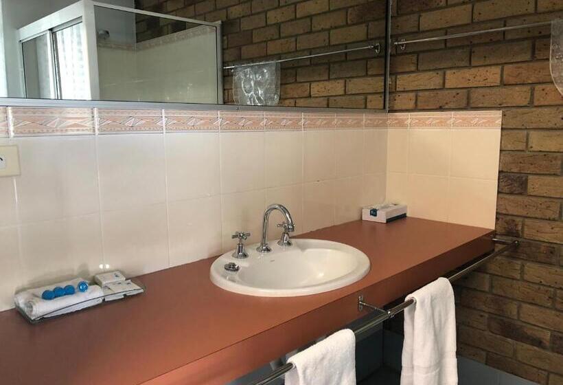 اتاق استاندارد, True Blue Motor Inn