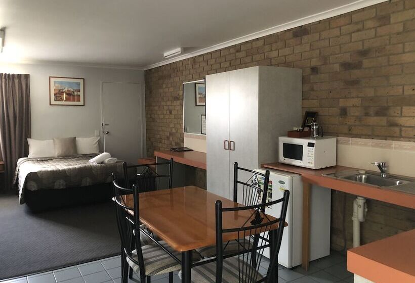 اتاق سوپریور خانوادگی, True Blue Motor Inn