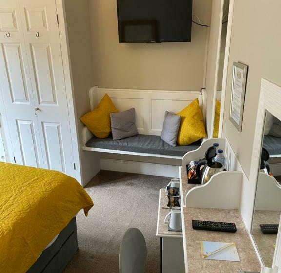 غرفة قياسية, The Courtyard Guest House