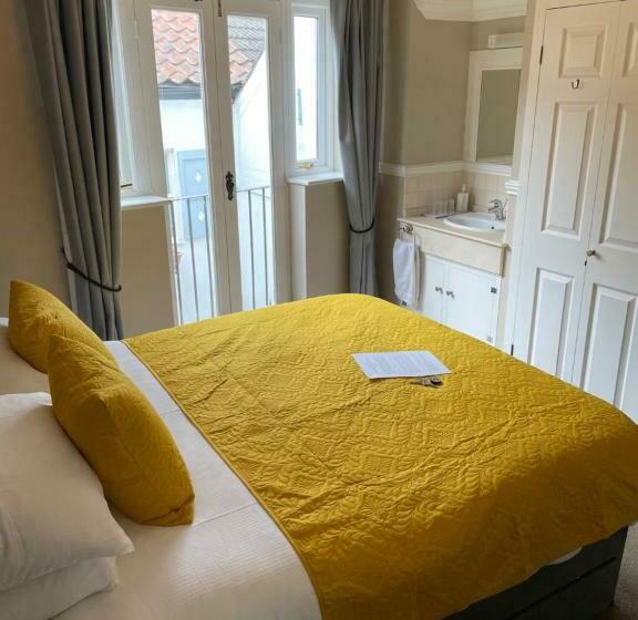 غرفة قياسية, The Courtyard Guest House