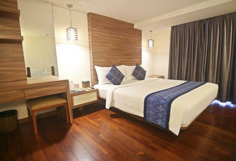 סטודיו משפחתי, The Legian Sunset Residence