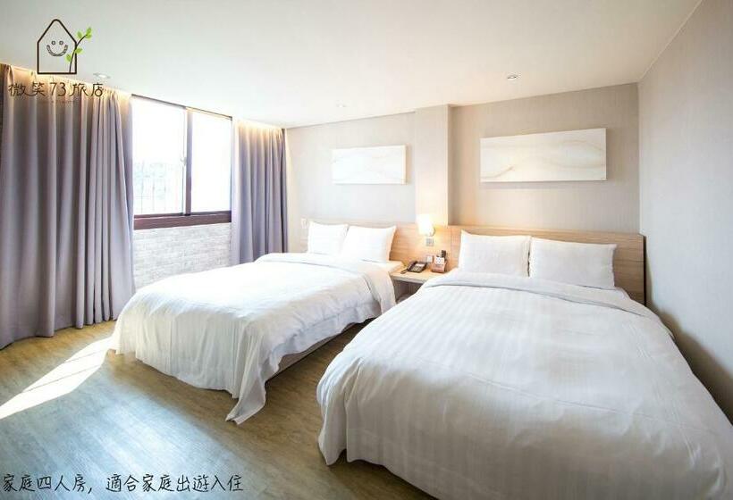 اتاق سوپریور چهار تخته, Smile 73