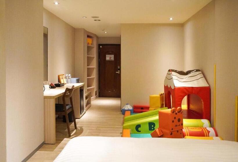 اتاق خانوادگی, Smile 73