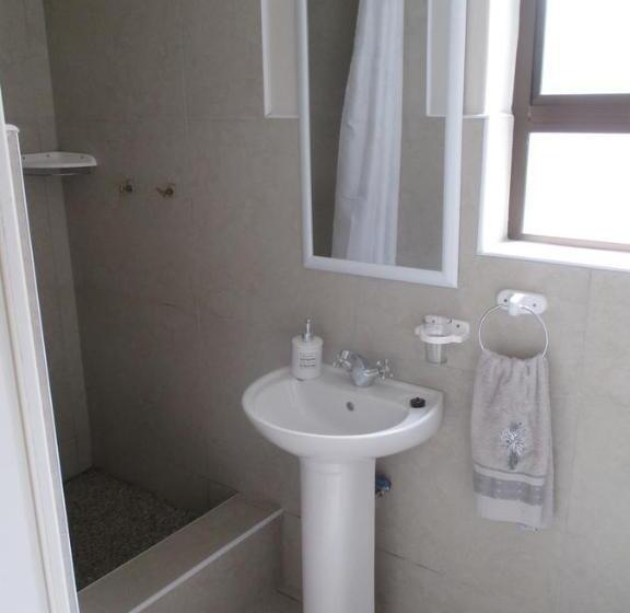 Номер Deluxe, @ Rosie S