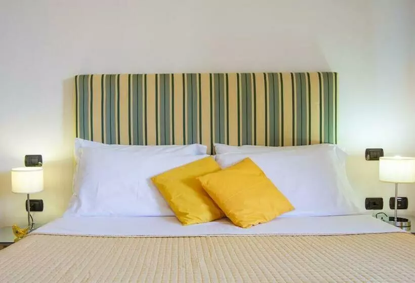 Standard Kolmen Hengen Huone, Sun&sardinia