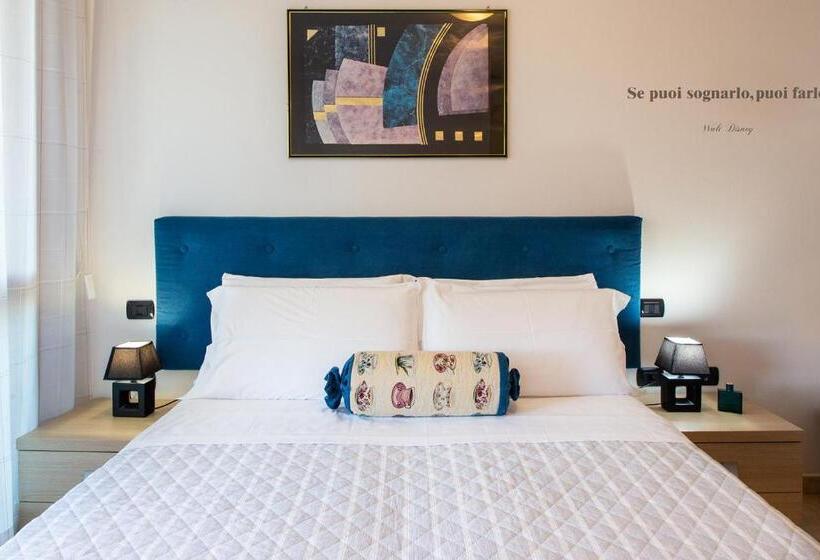 חדר סטנדרט לשלושה, Sun&sardinia