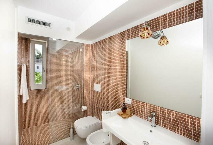 סוויטת ג'וניור, Villa Don Camillo