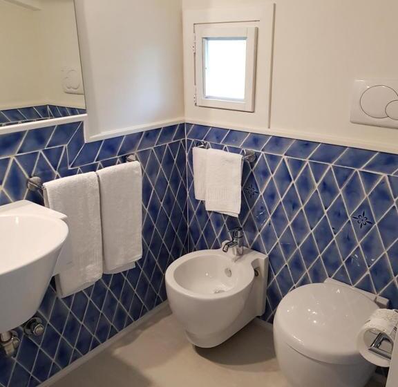 חדר משפחתי נוף לגינה, Villa Don Camillo