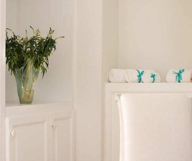 סוויטת ג'וניור עם טרסה, Villa Don Camillo