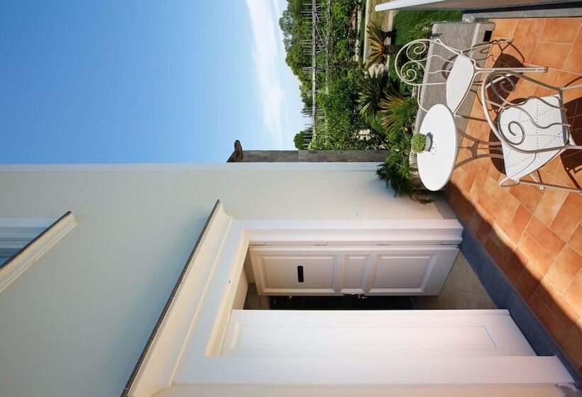 Номер Deluxe с Балконом, Villa Don Camillo