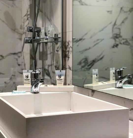 اتاق استاندارد, Boutique Hotel Gauthier Restaurant Terrasse