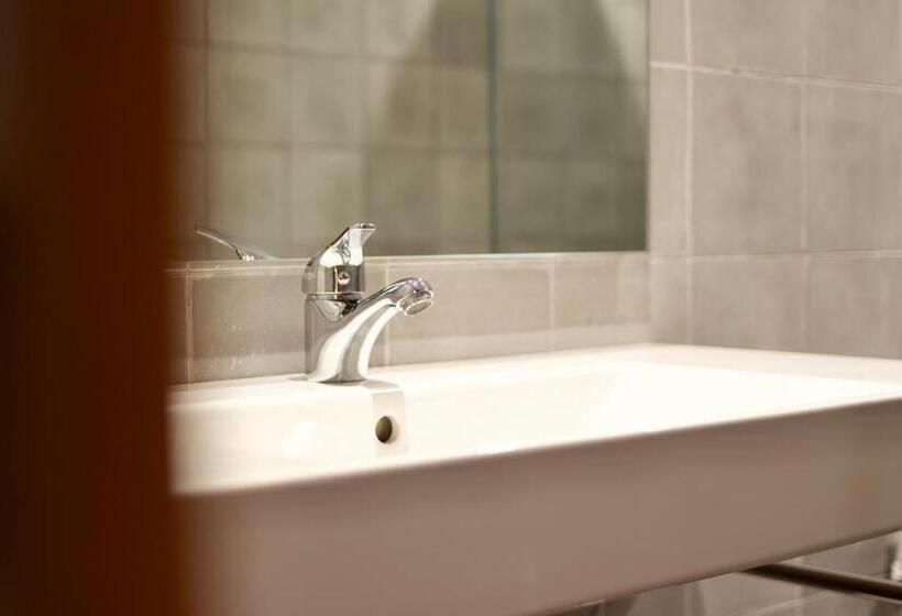 اتاق لوکس, Boutique Hotel Gauthier Restaurant Terrasse