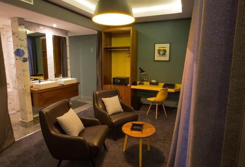 سوییت پرستیژ, Boutique Hotel Gauthier Restaurant Terrasse