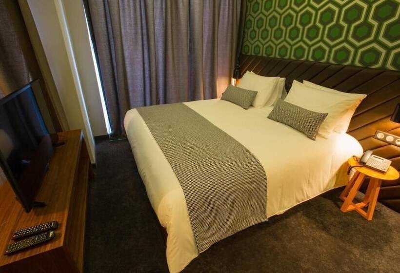 سوییت پرستیژ, Boutique Hotel Gauthier Restaurant Terrasse