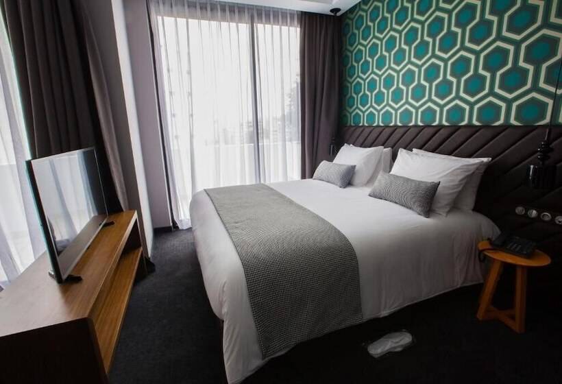 سوییت پرستیژ, Boutique Hotel Gauthier Restaurant Terrasse