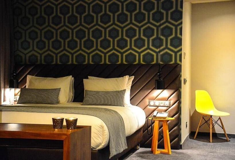 سوییت پرستیژ, Boutique Hotel Gauthier Restaurant Terrasse