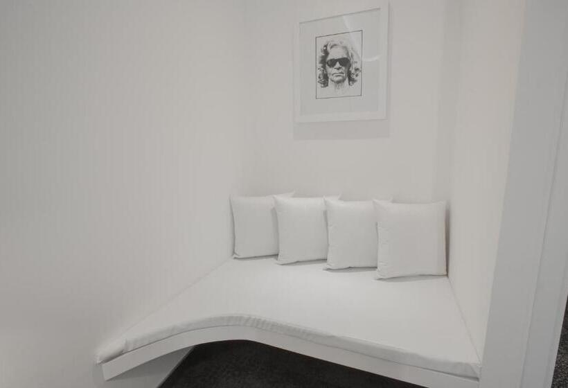 اتاق استاندارد, Boutique Hotel Gauthier Restaurant Terrasse