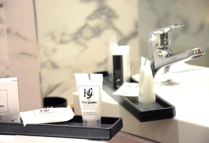 سوییت, Boutique Hotel Gauthier Restaurant Terrasse