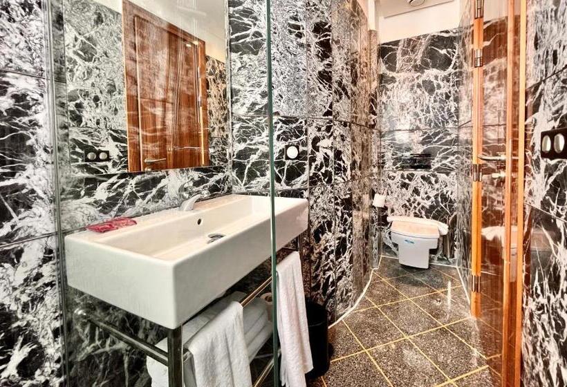 اتاق سوپریور, Boutique Hotel Gauthier Restaurant Terrasse