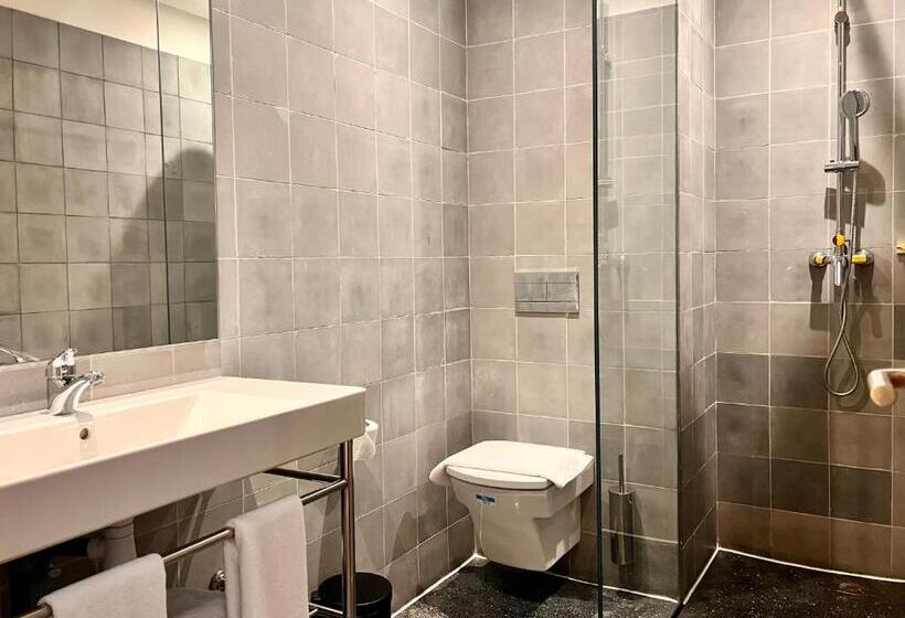 اتاق لوکس, Boutique Hotel Gauthier Restaurant Terrasse