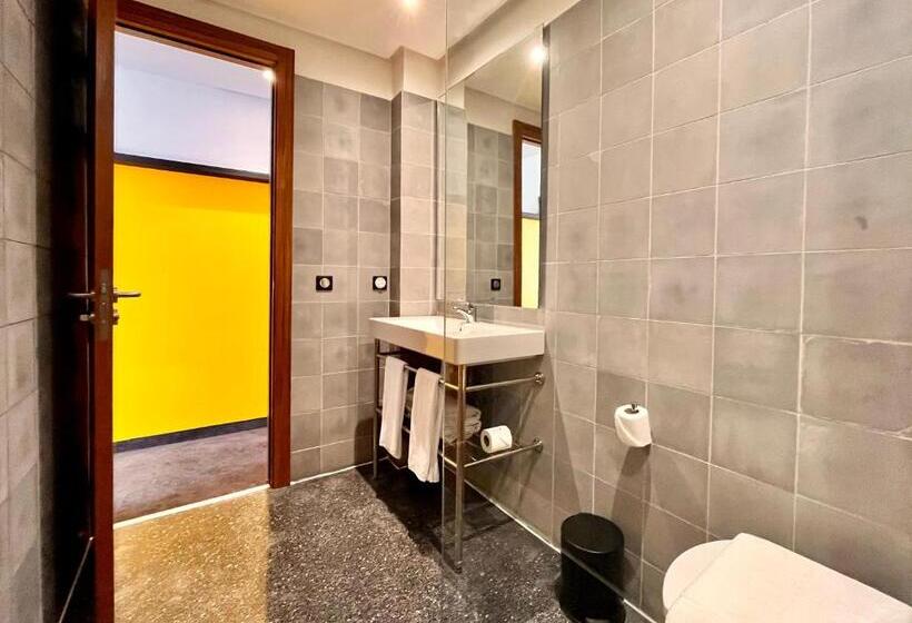 اتاق لوکس, Boutique Hotel Gauthier Restaurant Terrasse