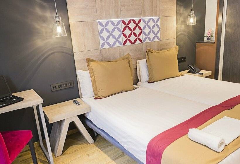Номер Стандарт, Boutique Hostemplo Sagrada Familia