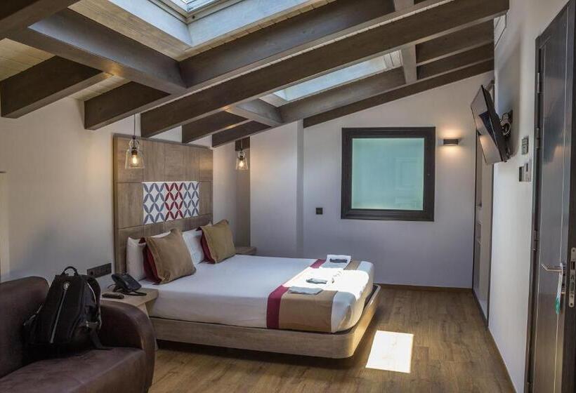 اتاق استاندارد با وان آب گرم, Boutique Hostemplo Sagrada Familia