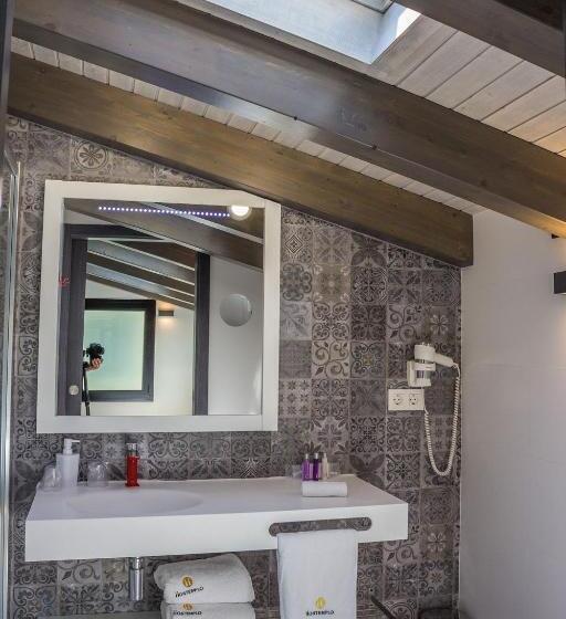 اتاق لوکس, Boutique Hostemplo Sagrada Familia