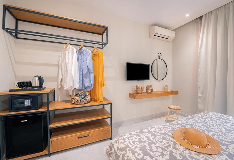 スタンダードトリプルルーム, Ekati Mare Lifestyle Resort