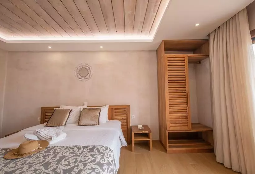 اتاق لوکس, Ekati Mare Lifestyle Resort