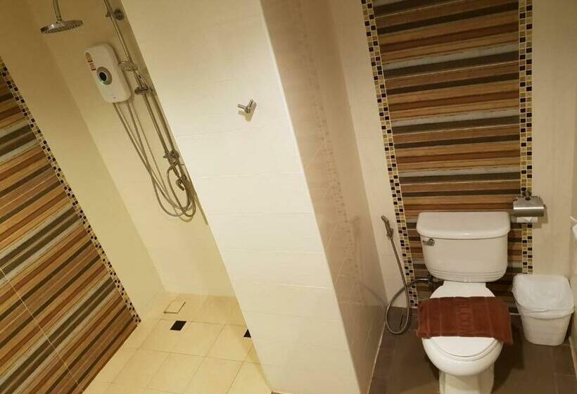 수피리어 룸, Omg