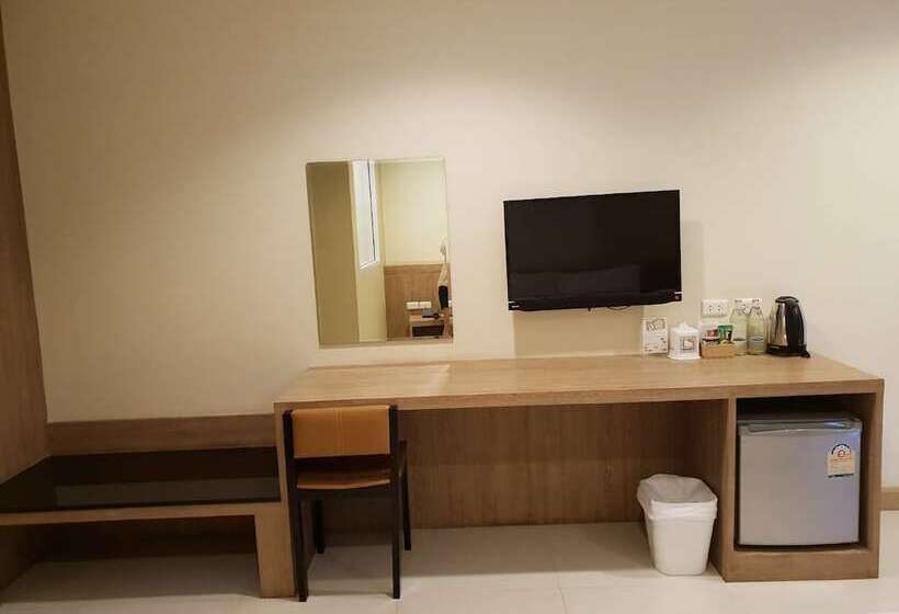 스탠다드 룸, Omg