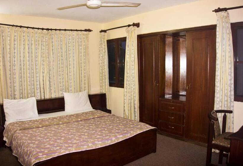 اتاق استاندارد, Pekan