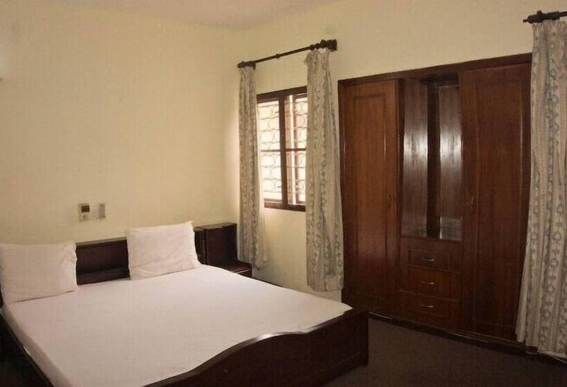 اتاق استاندارد, Pekan