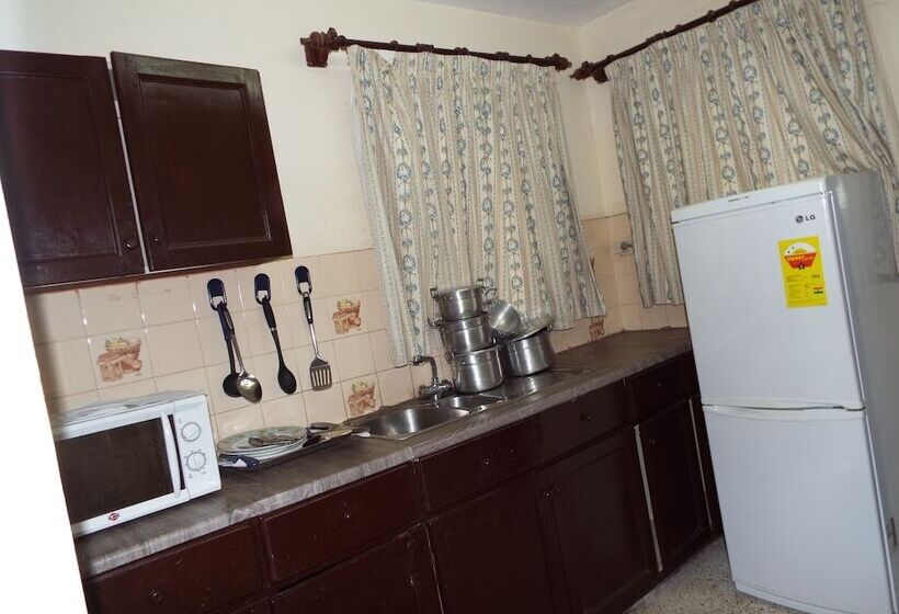 آپارتمان 2 خوابه, Pekan