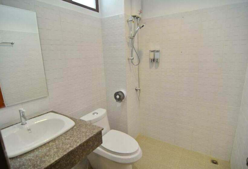 غرفة ديلوكس ثلاثية مطلة على البحر, The Sea At Lanta