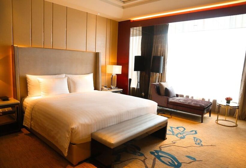 شقة غرفة واحدة, Yiwu Marriott